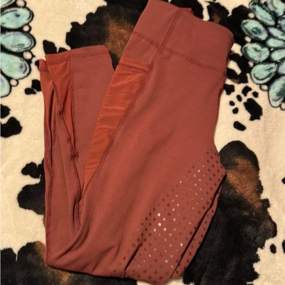 Tuffrider burgundy full seat summer breeches size medium